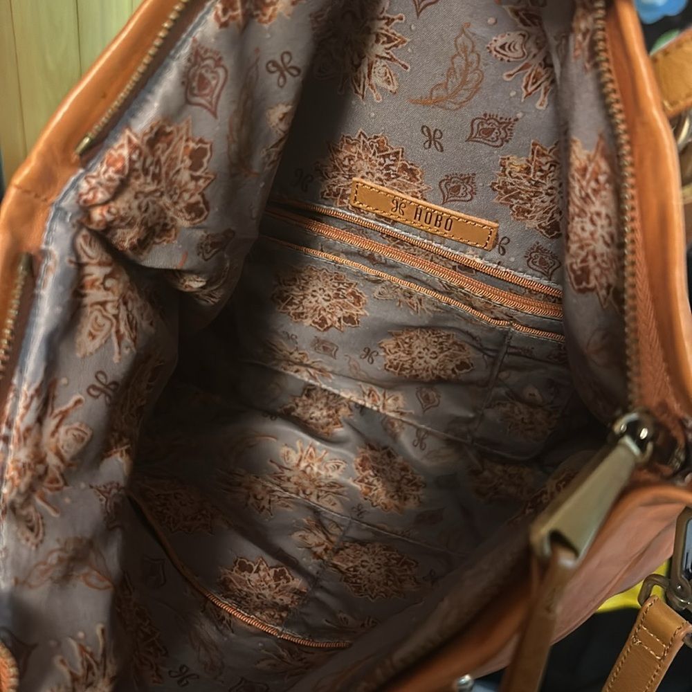 HOBO Brand Temper Fold Over  Brown Leather Crossbody Bag - Picture 3 of 6